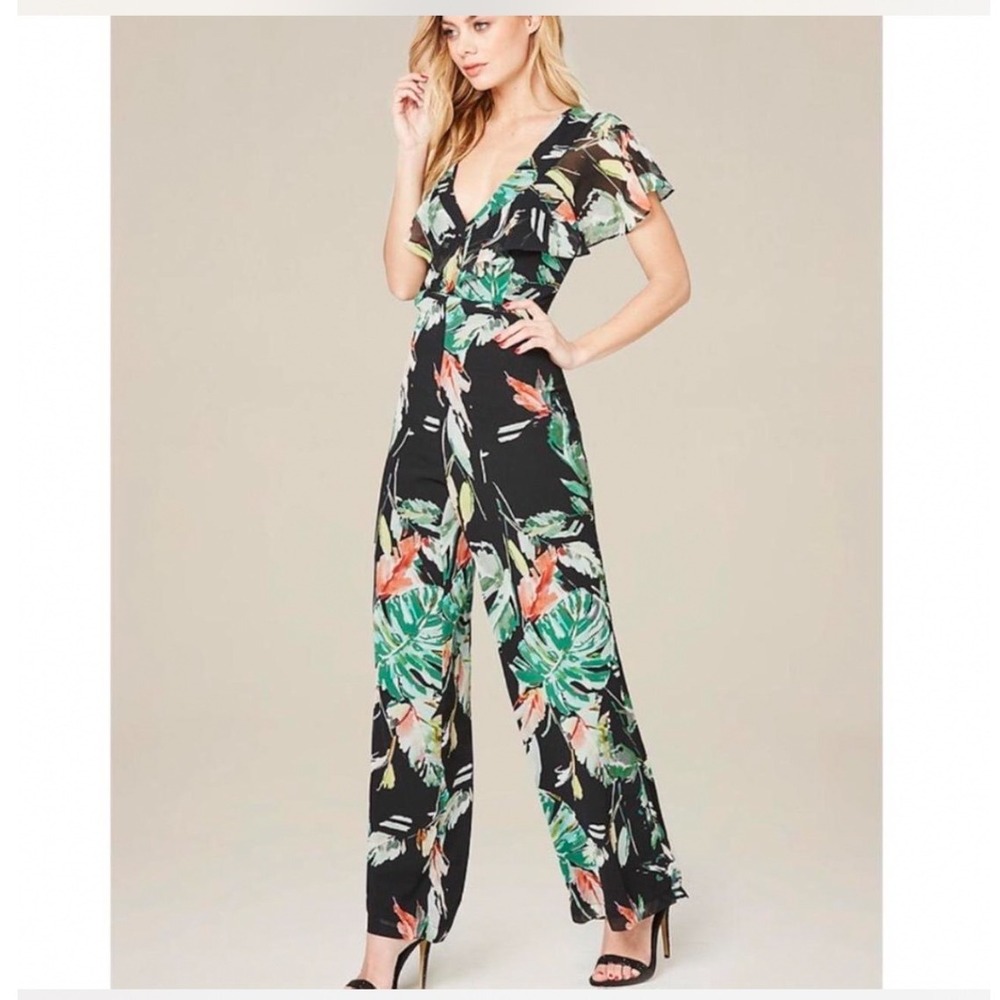 Adelyn Rae Tropical Floral Wide Leg Jumpsuit Black V-Neck Flutter Sleeve Sz S/M